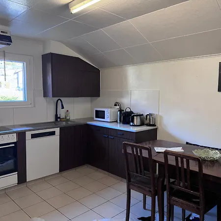 Besso Miège Spacieux, Situation Idéale Pour Visiter Le Valais *